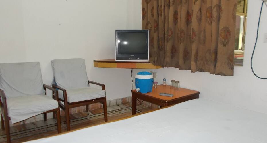 Chitrakut Rest House, Hansi 4